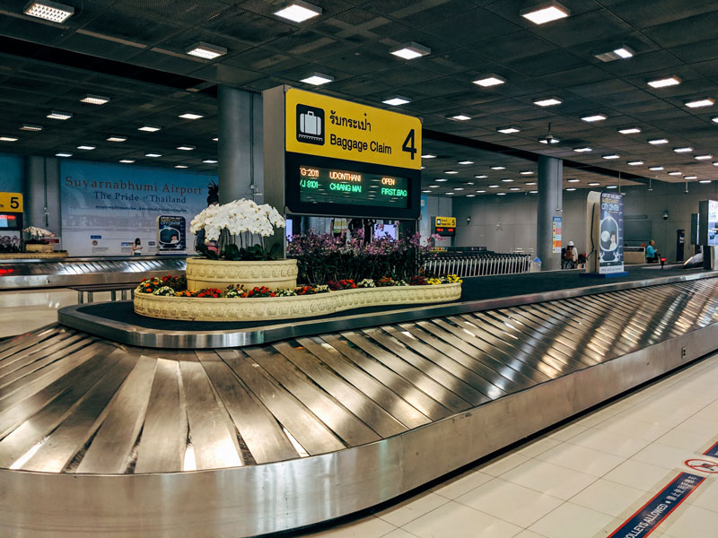 led-screen-beside-baggage-claim-area