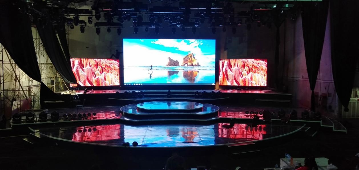 P2.5mm indoor LED screen