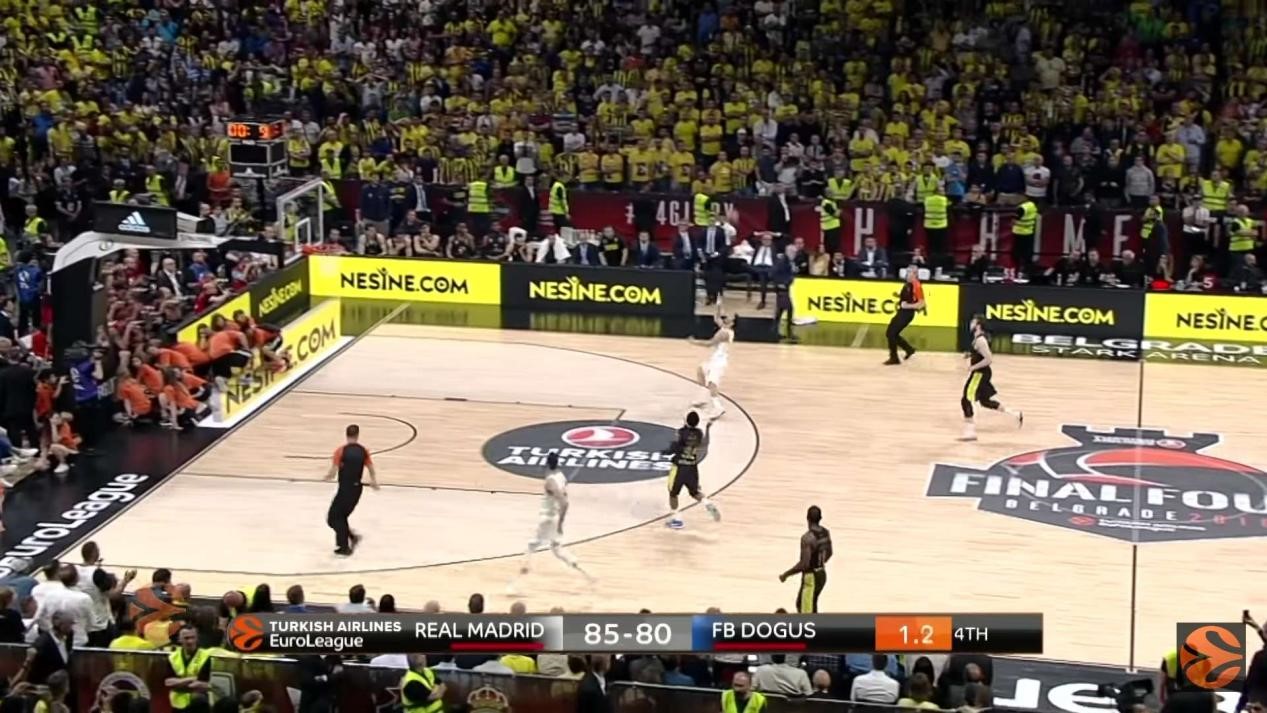 P5mm Stadium Perimeter LED Display For Basketball Hall In Serbia